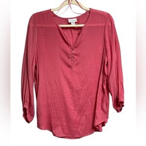Liz‎ Claiborne Casual Shimmery Top size M